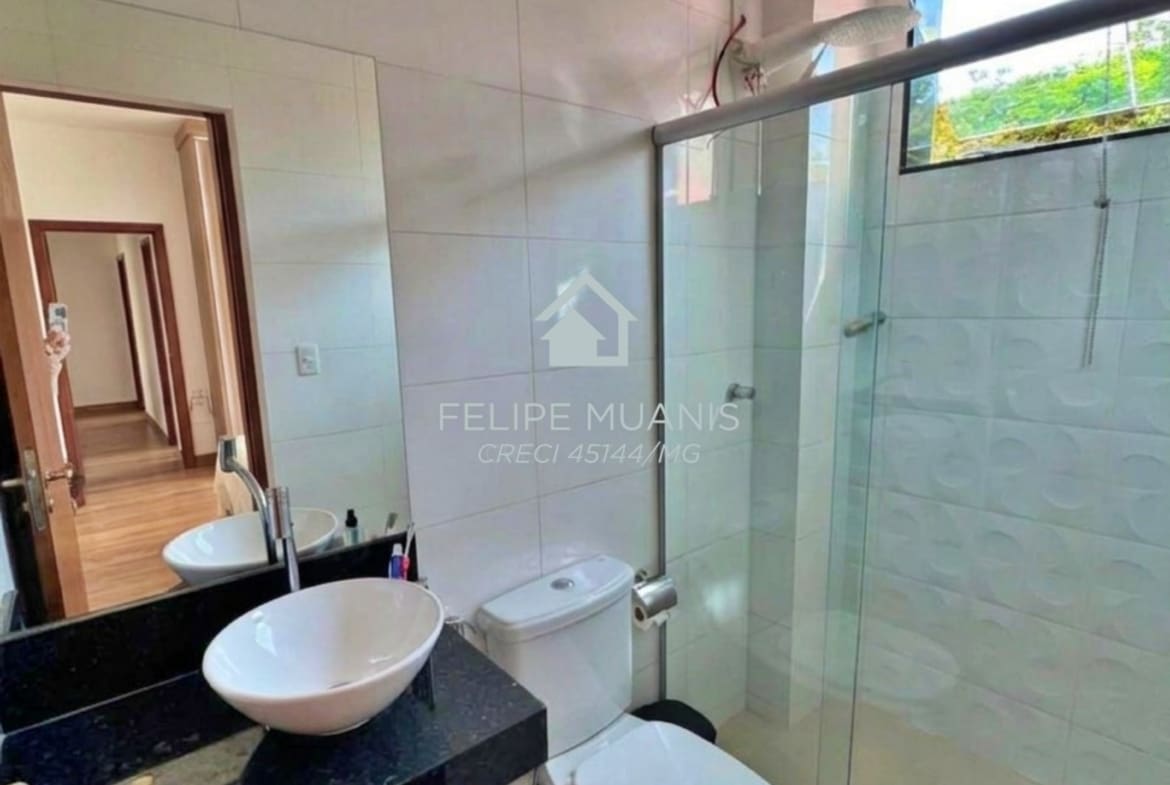 Apartamento 96m² no Bairro Jardim com elevador.