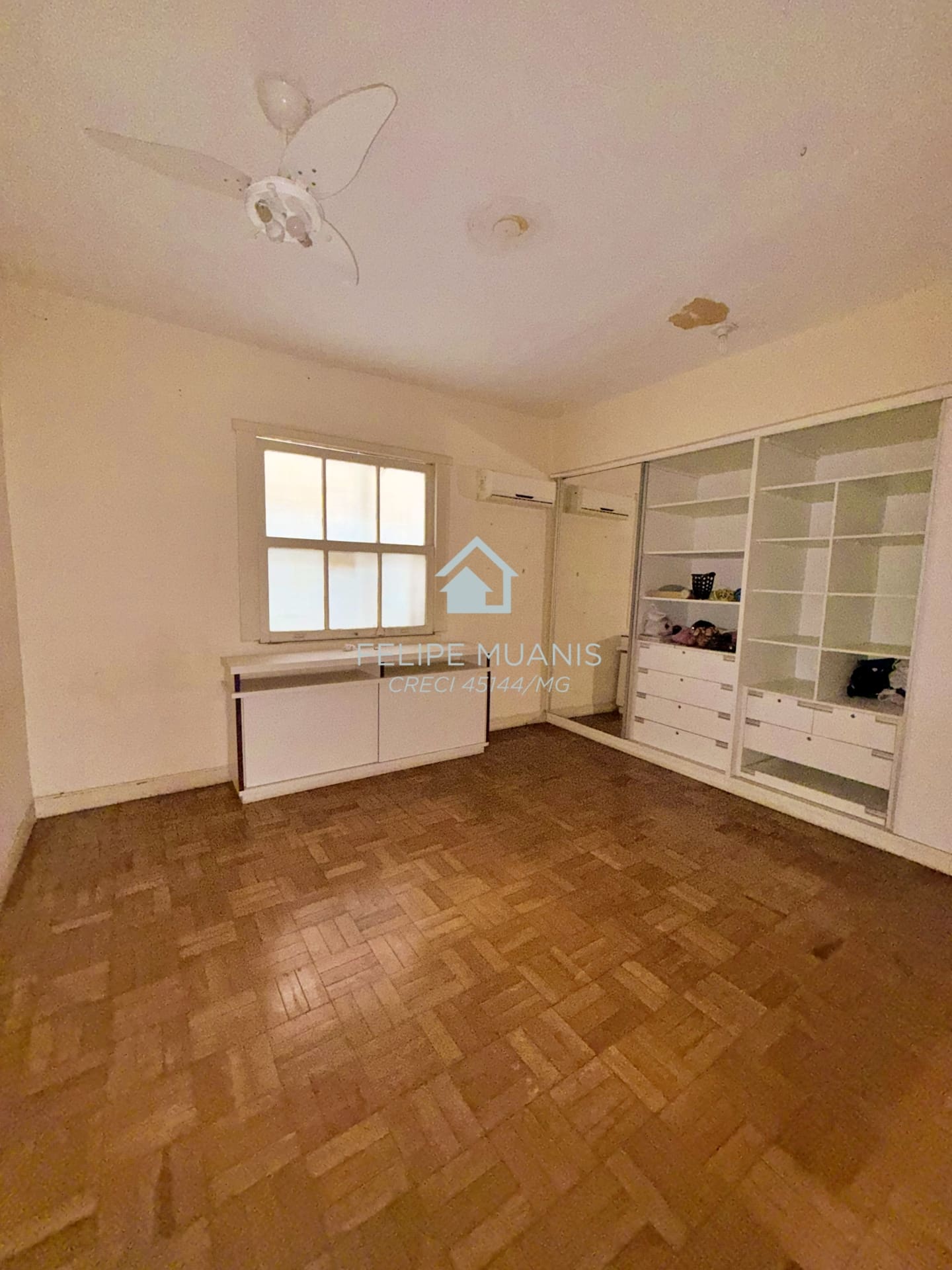 Apto de 235 m² no Bairro Palmeiras | Sem Condomínio