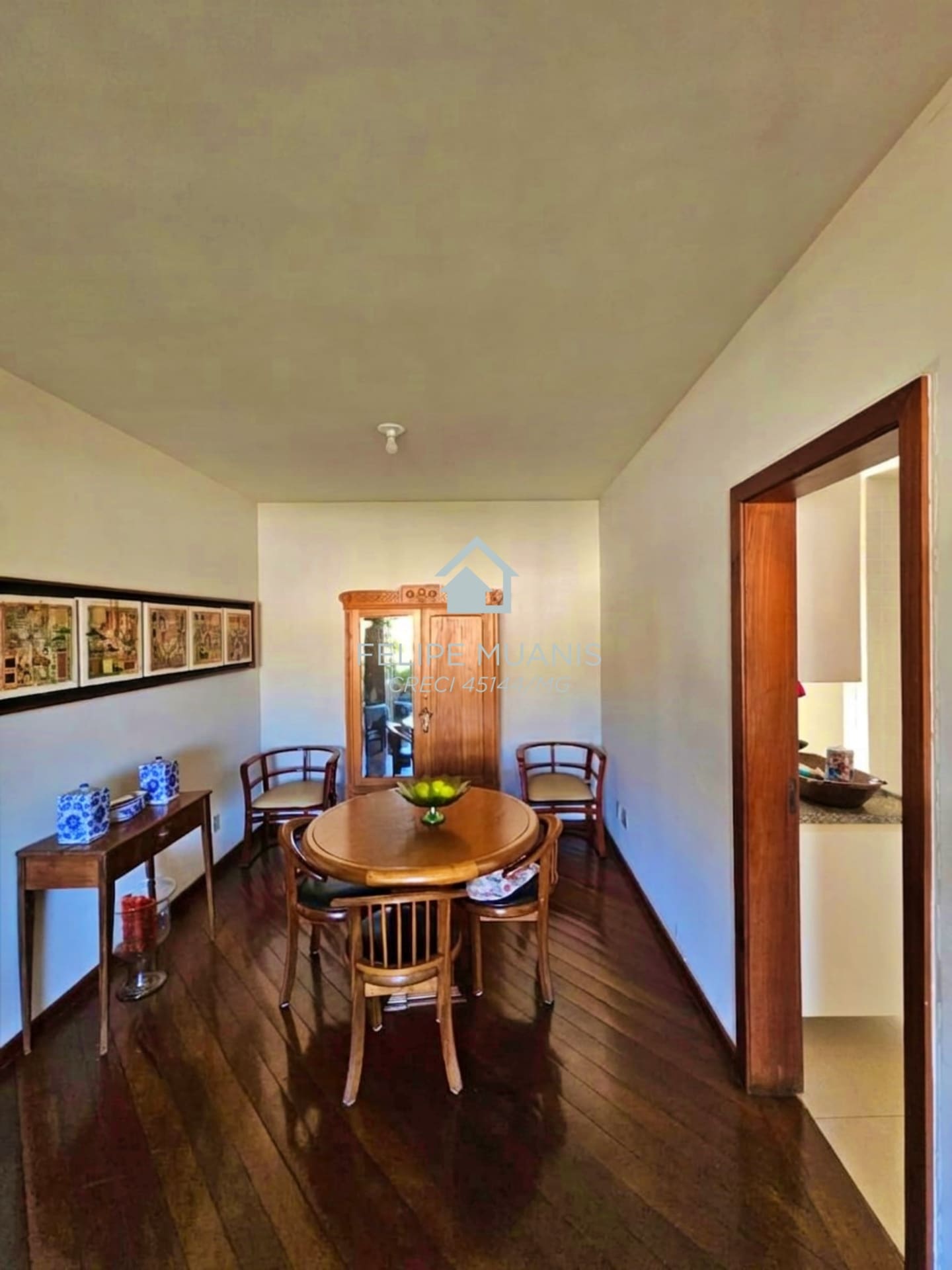 135m² no 11º andar com Vista Definitiva para a Praça de Palmeiras 📍