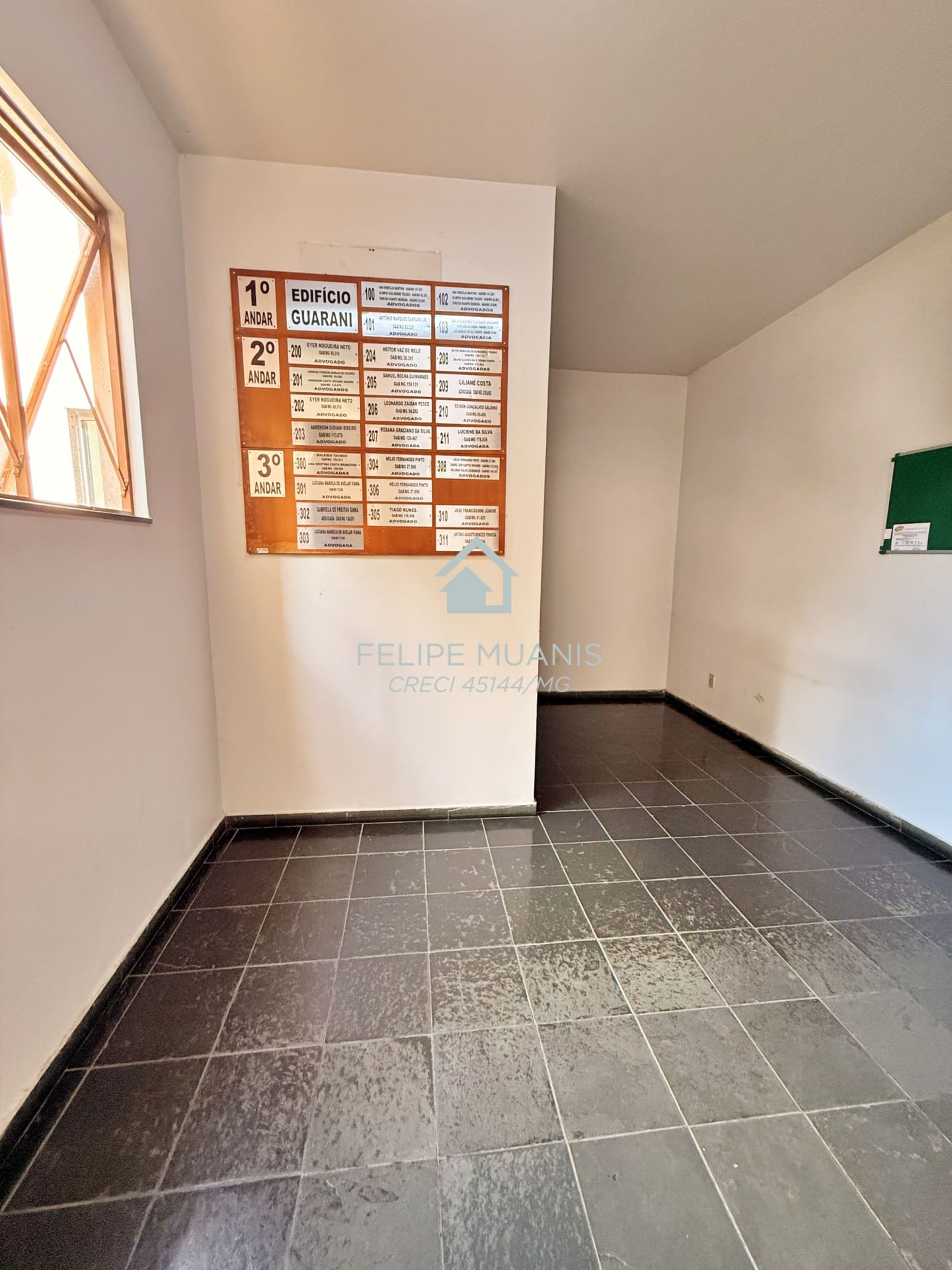 Sua empresa bem localizada, com investimento acessível no Centro. 🏢