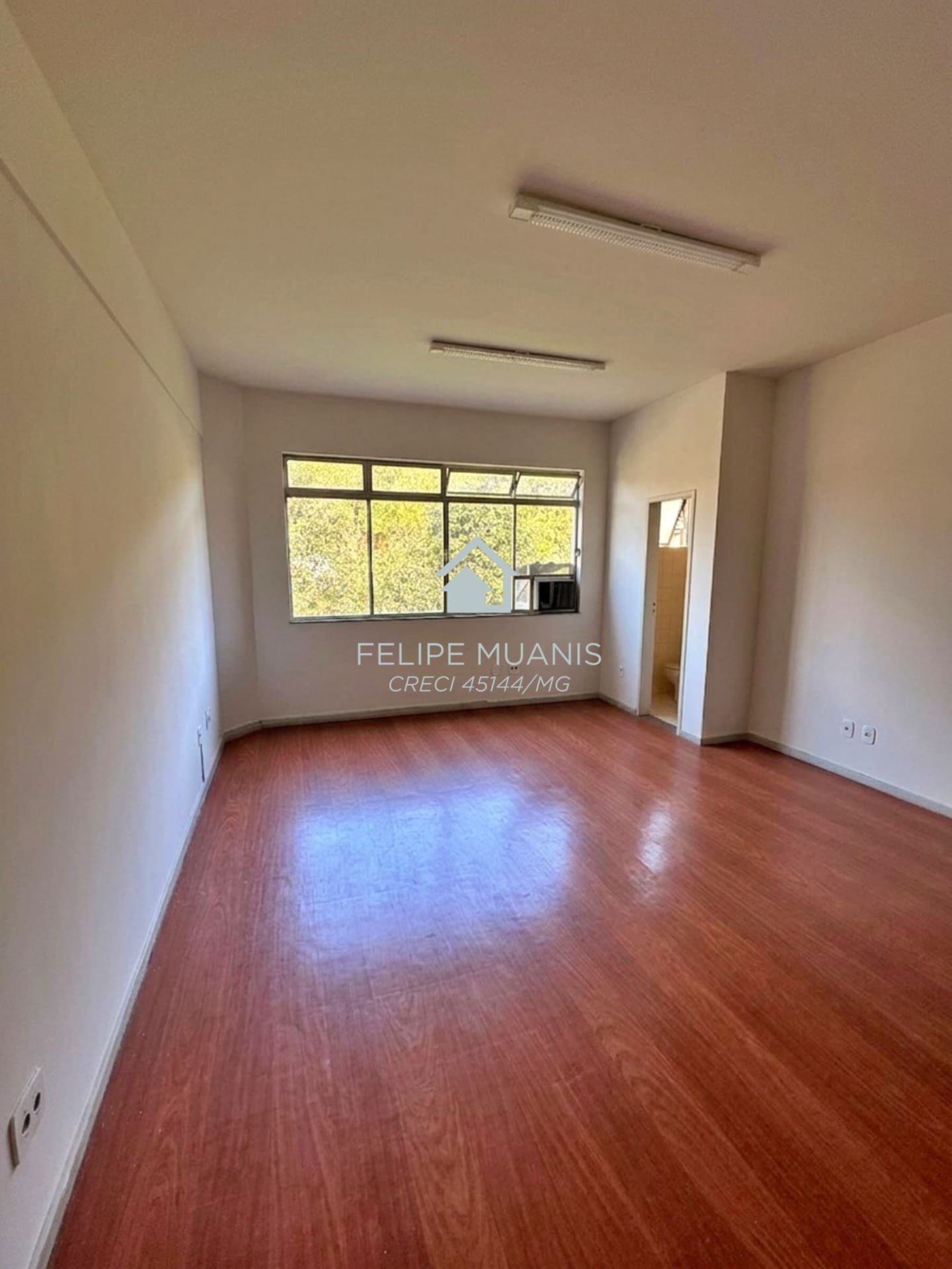 4 Espaço estratégico para o seu negócio no Centro de Ponte Nova. 📍
