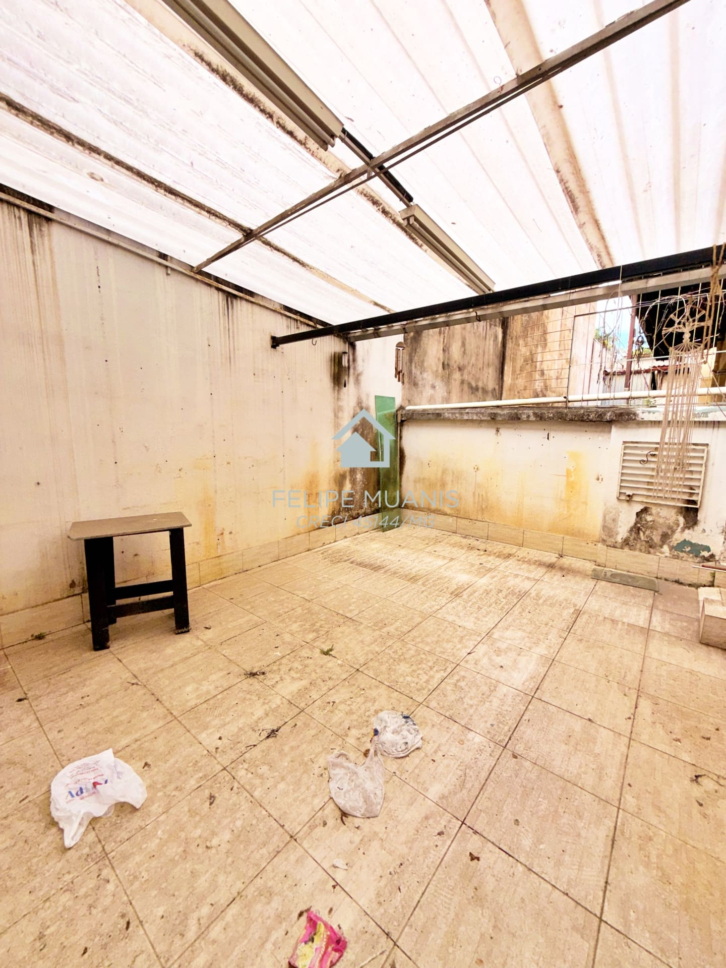 Apto de 235 m² no Bairro Palmeiras | Sem Condomínio