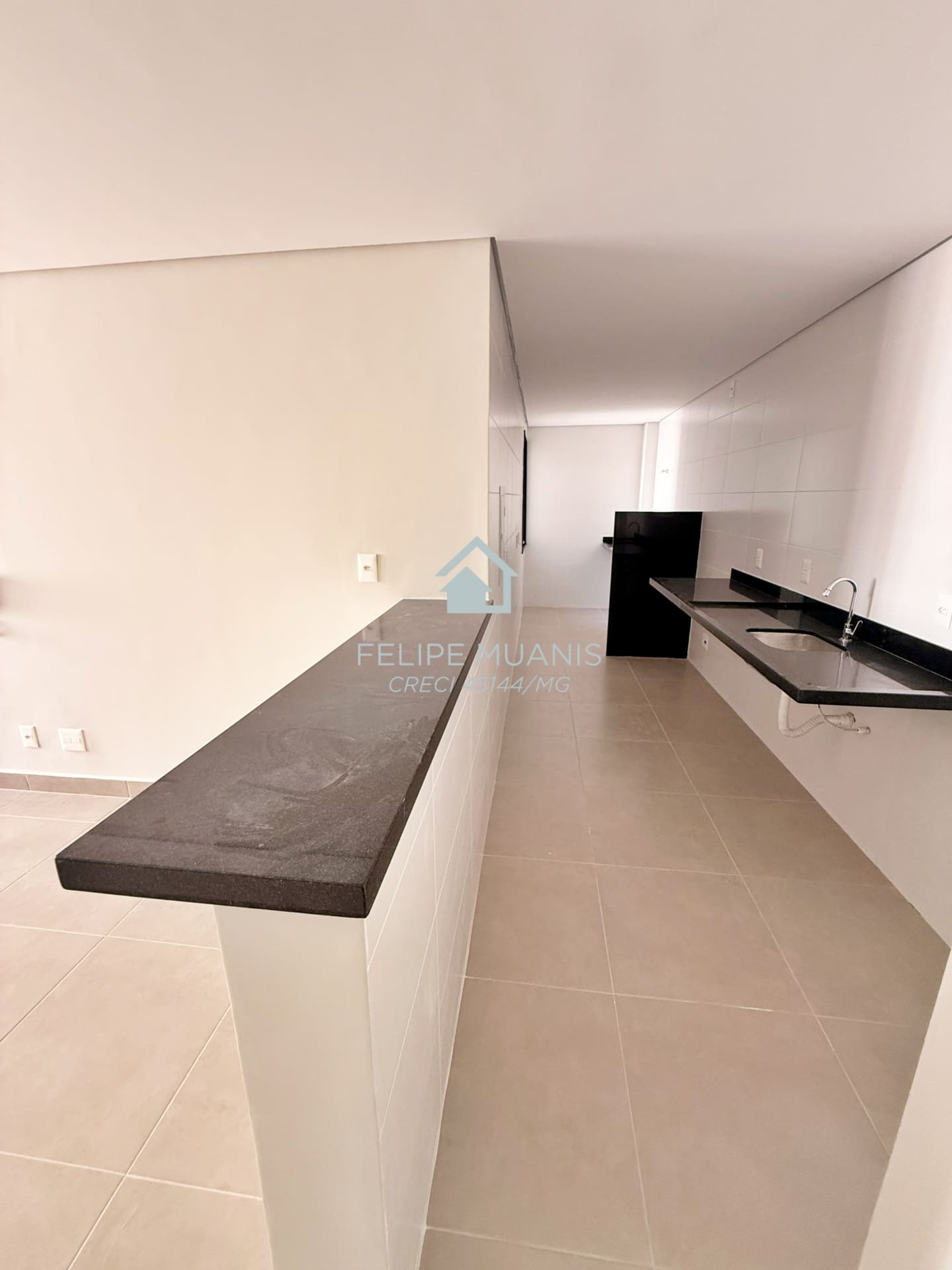 8 71m² no Santo Antônio: 04 unidades disponíveis no Edifício Jardim das Rosas. Escolha o seu andar.