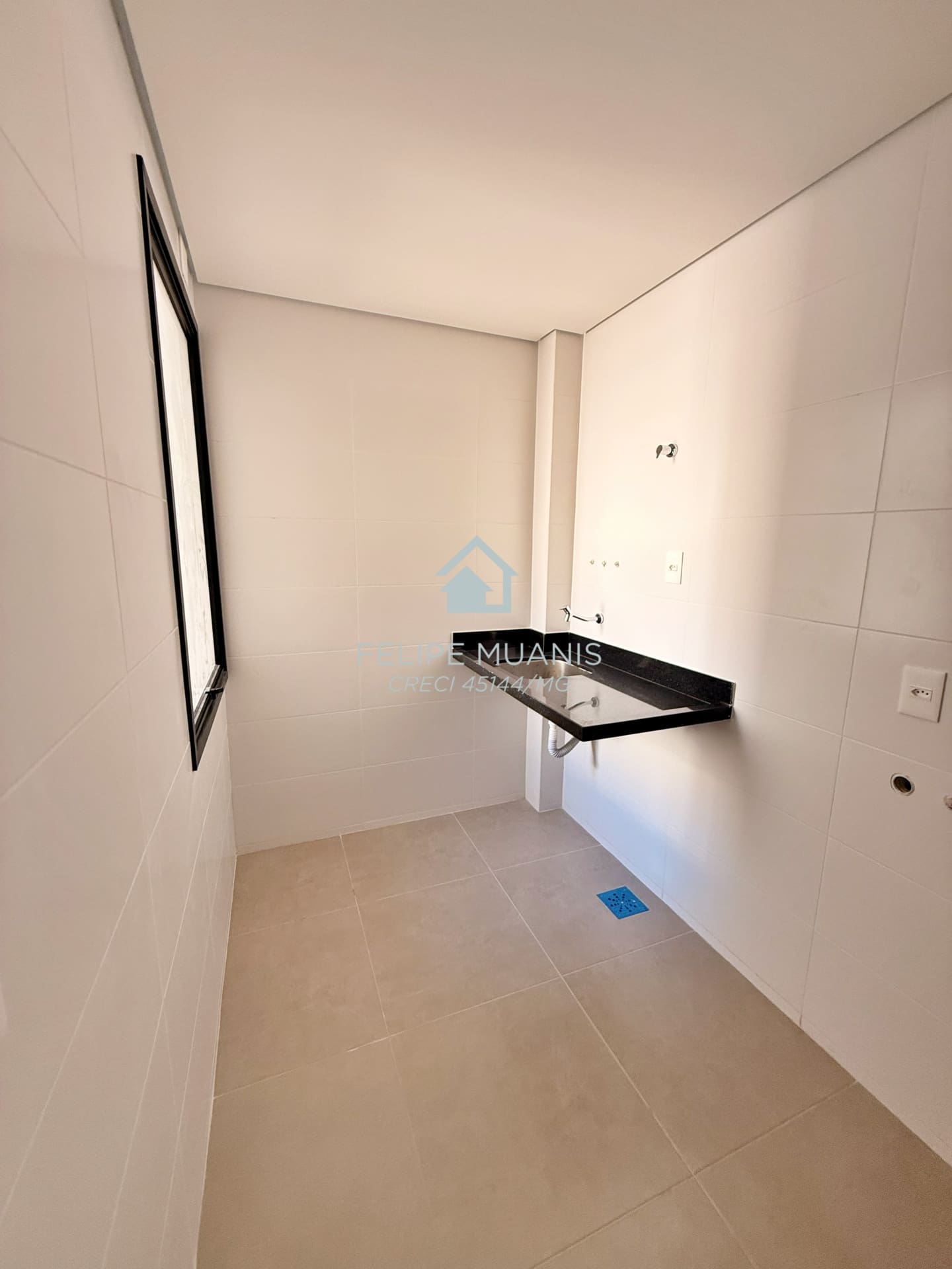 9 71m² no Santo Antônio: 04 unidades disponíveis no Edifício Jardim das Rosas. Escolha o seu andar.