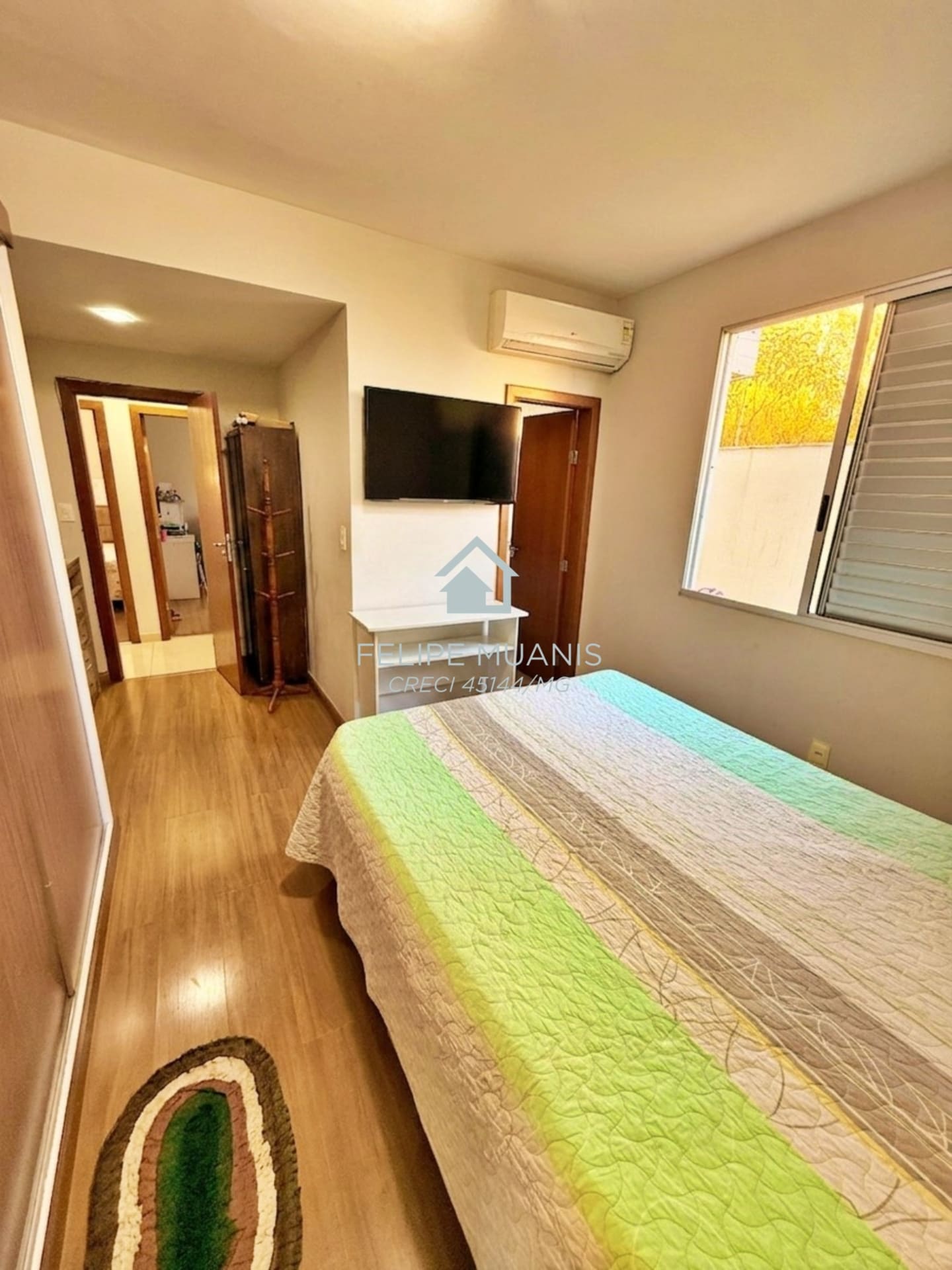 Apartamento Térreo/1º Andar com 3 Áreas Externas no Bairro Guarapiranga!