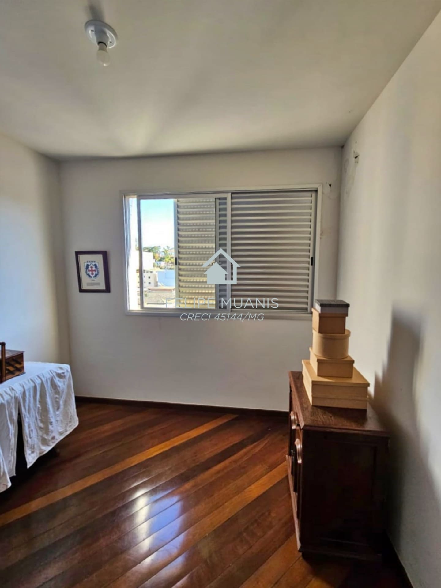 135m² no 11º andar com Vista Definitiva para a Praça de Palmeiras 📍
