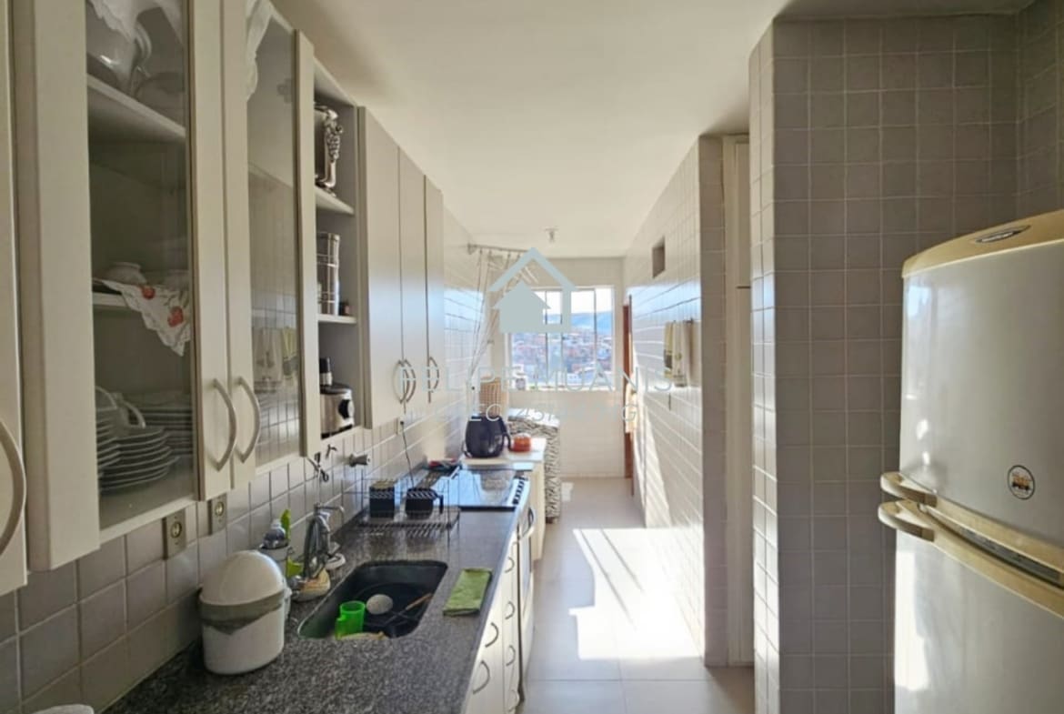 135m² no 11º andar com Vista Definitiva para a Praça de Palmeiras 📍