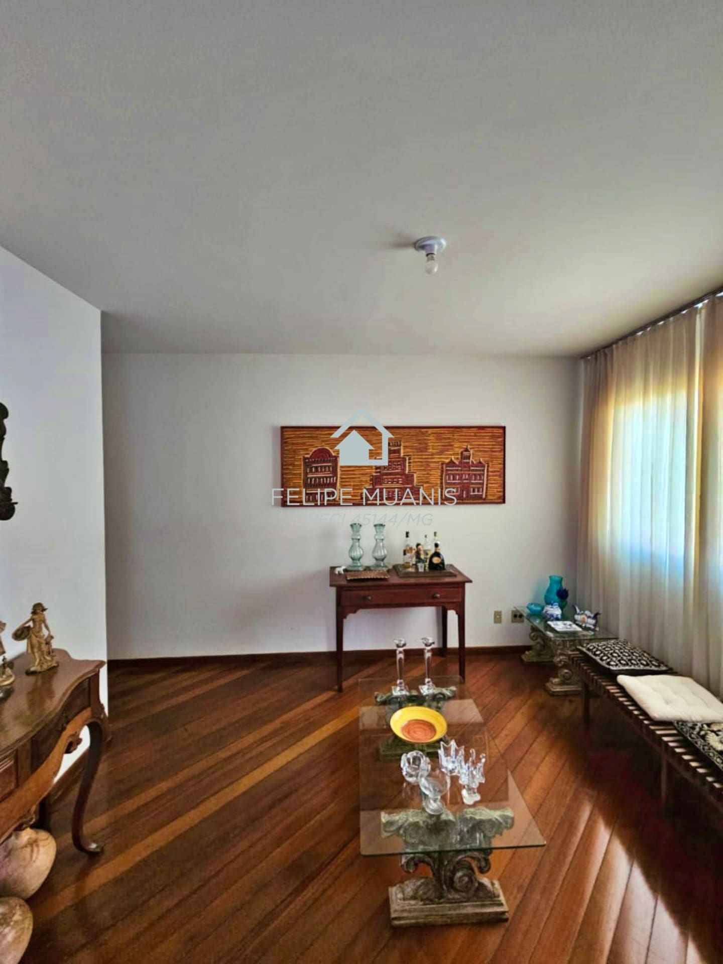 135m² no 11º andar com Vista Definitiva para a Praça de Palmeiras 📍