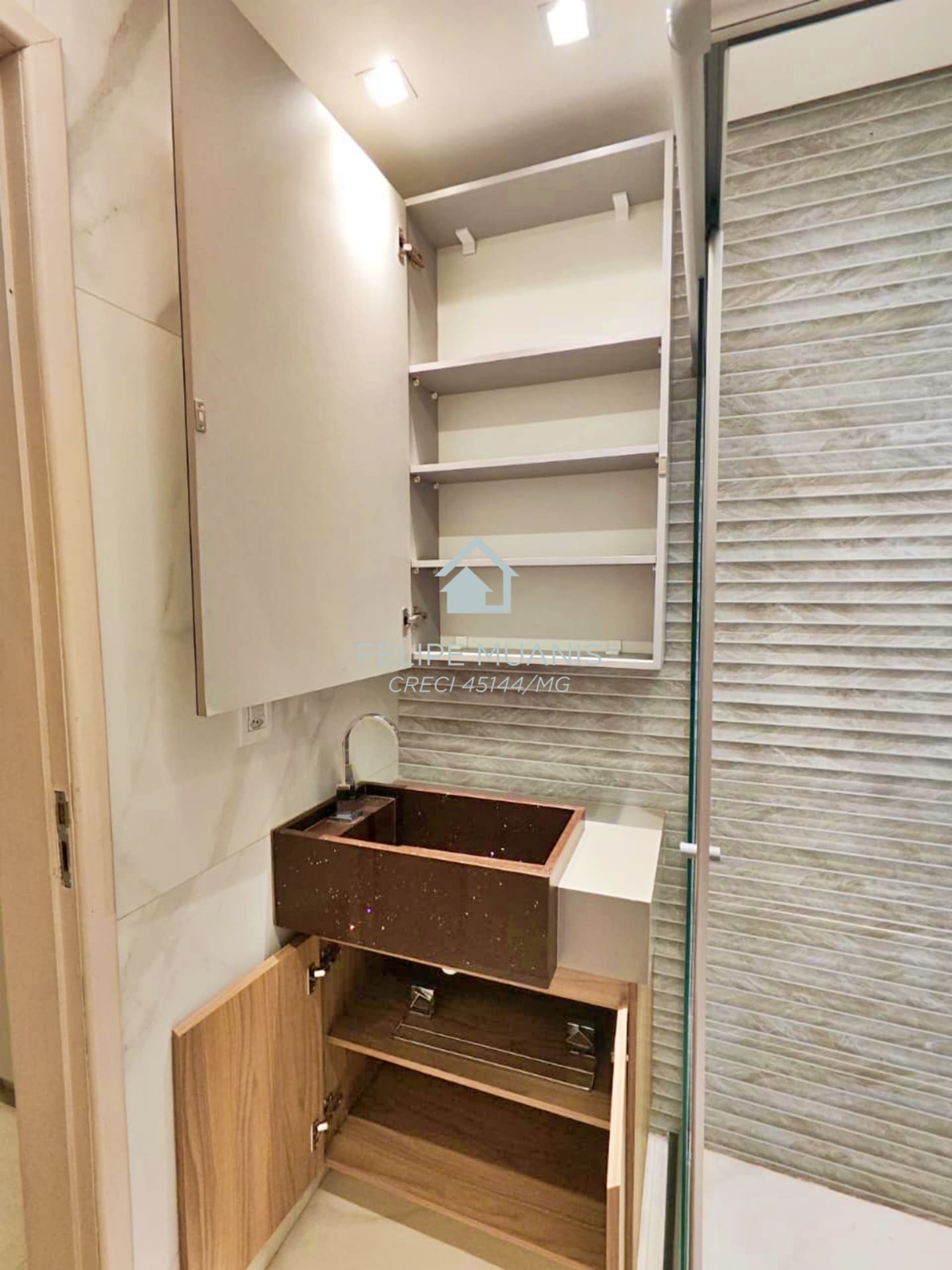 PRONTO PARA MORAR: TUDO PLANEJADO E REFORMADO NO BAIRRO PARAÍSO