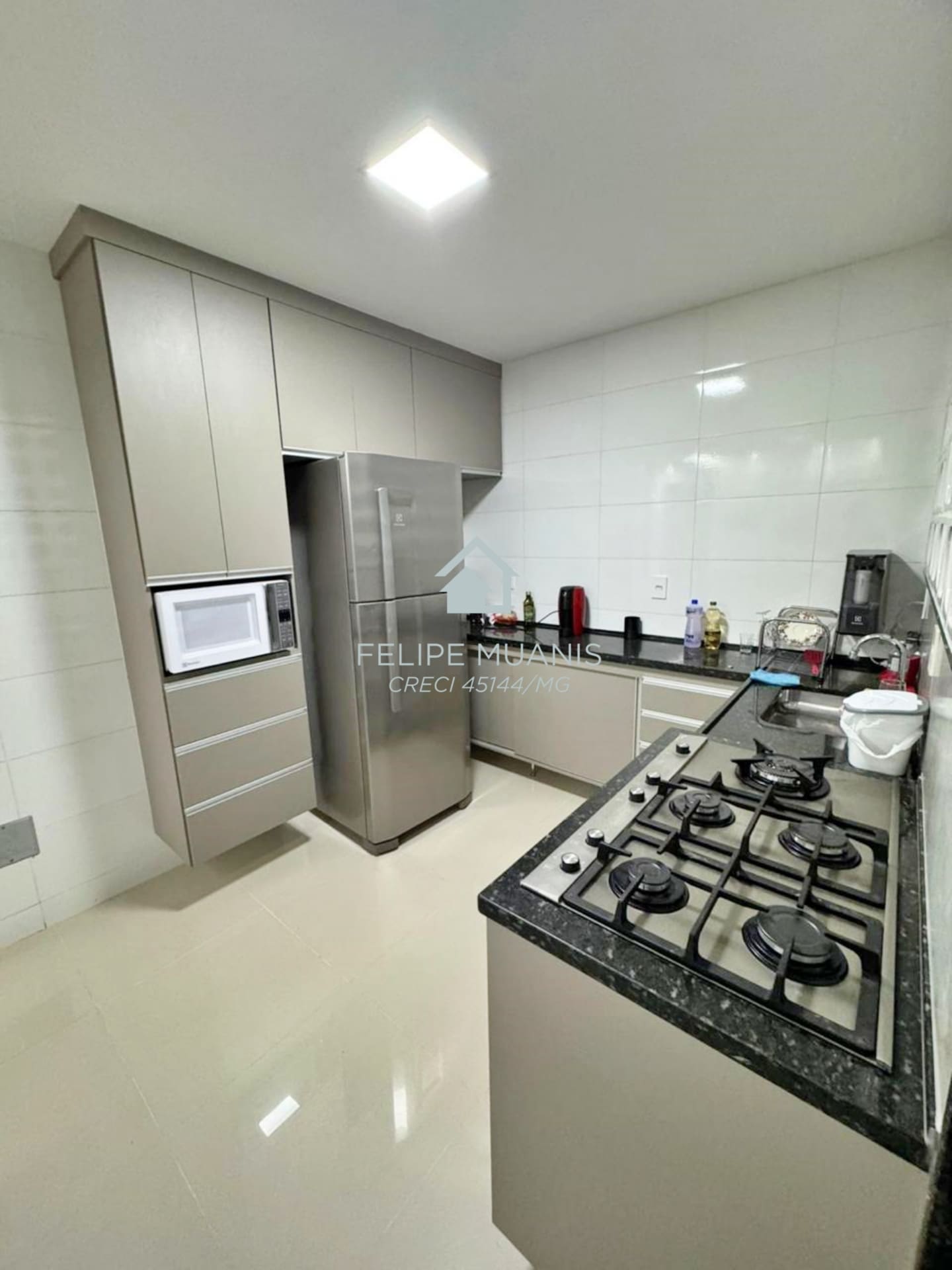 WhatsApp Image 2026-08-20 at 14.01.15 Apartamento 96m² no Bairro Jardim com elevador.