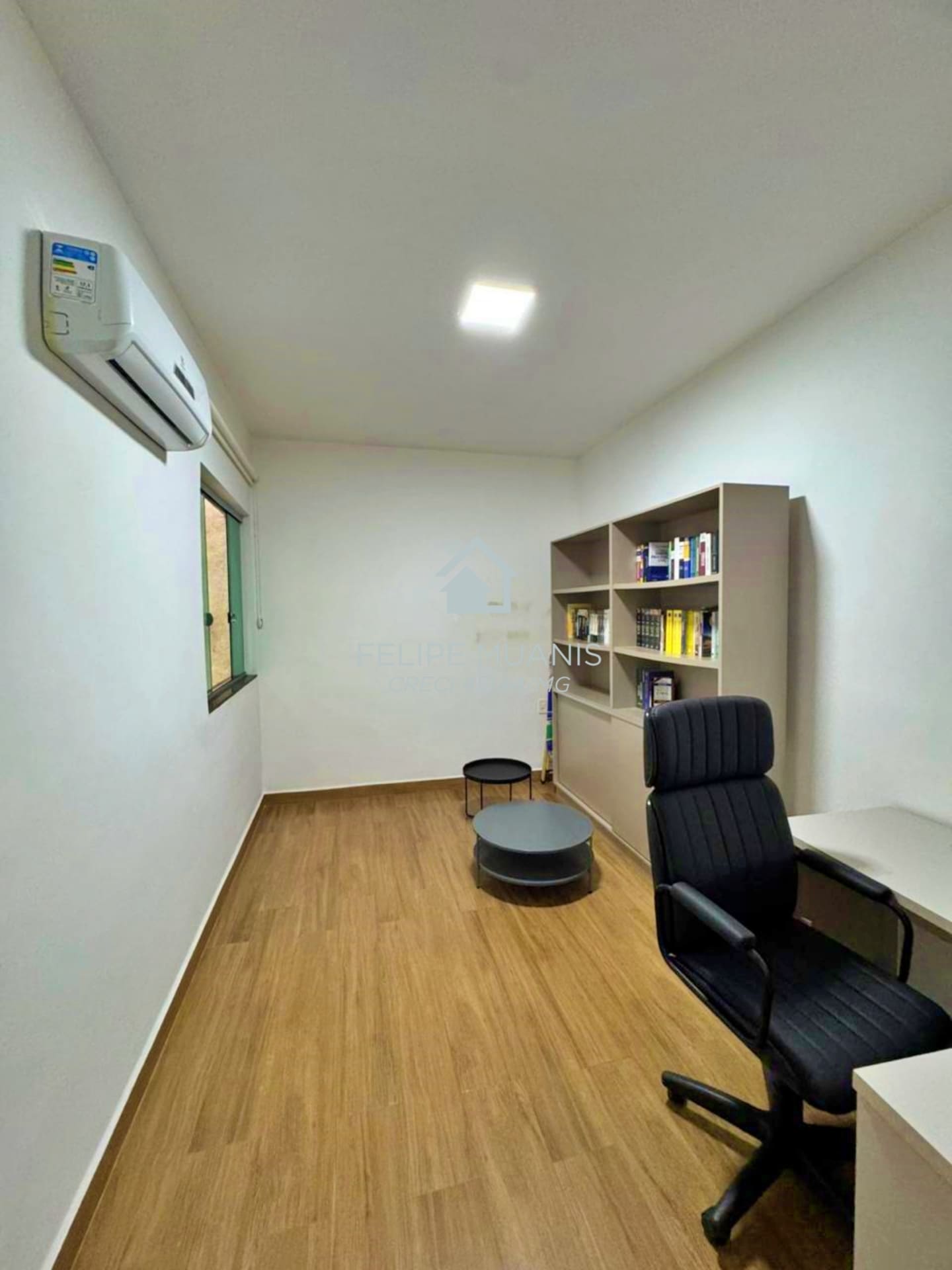 WhatsApp Image 2026-08-20 at 14.01.17 (2) Apartamento 96m² no Bairro Jardim com elevador.