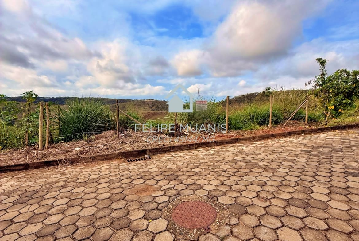 LOTE COM VISTA