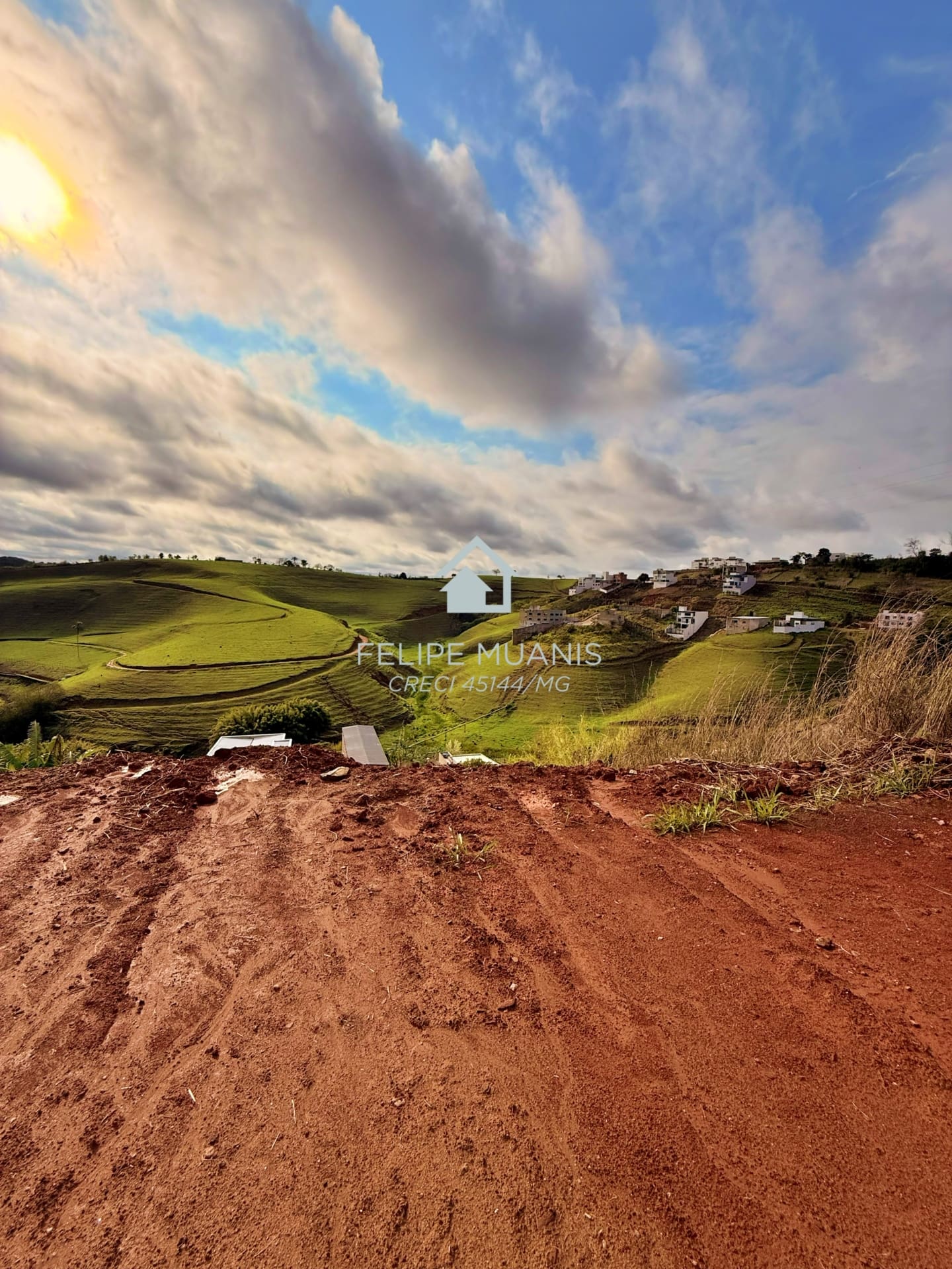 3 LOTE COM VISTA