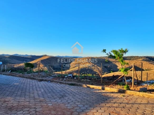 LOTE COM VISTA