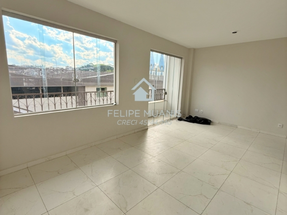 🏡 ESPAÇO, CONFORTO E LOCALIZAÇÃO PRIVILEGIADA NO CENTRO! ✨