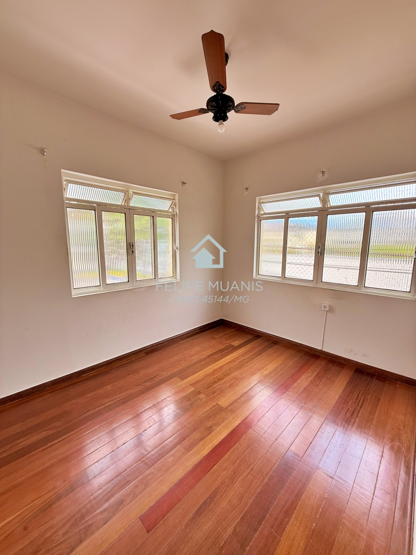 🏡 ESPAÇO, LOCALIZAÇÃO NOBRE E CONFORTO EM PONTE NOVA! ✨