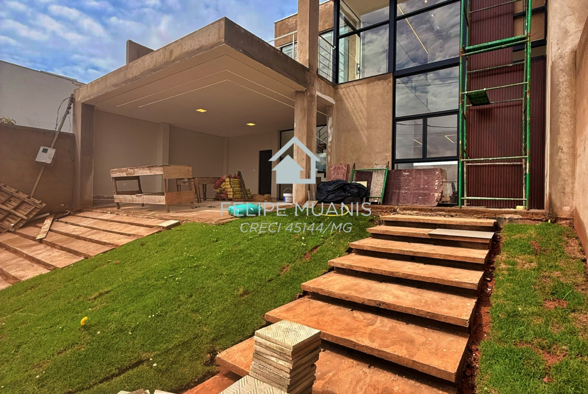 🏡 SOFISTICAÇÃO, MODERNIDADE E UMA VISTA DE TIRAR O FÔLEGO! ✨