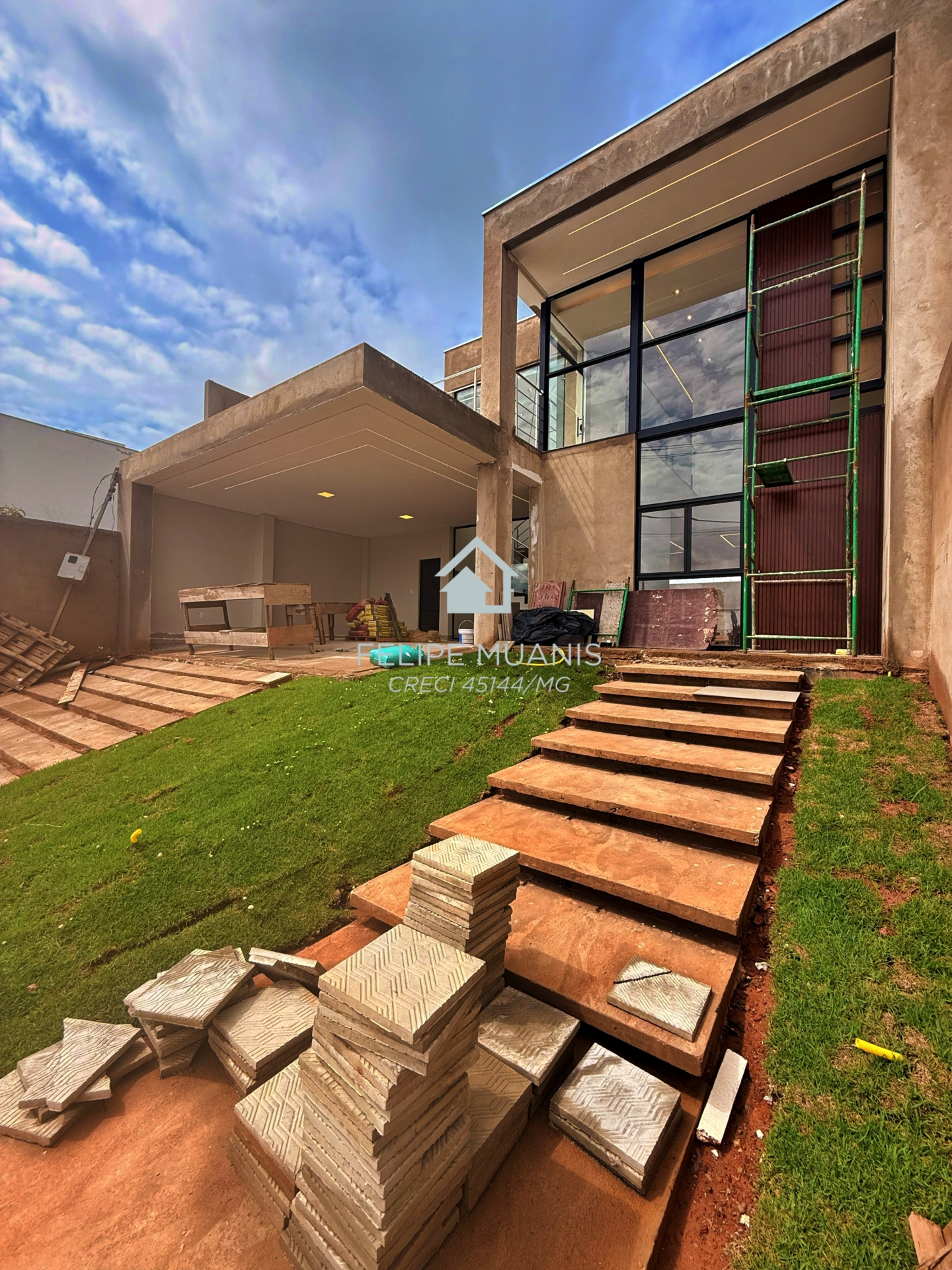 🏡 SOFISTICAÇÃO, MODERNIDADE E UMA VISTA DE TIRAR O FÔLEGO! ✨