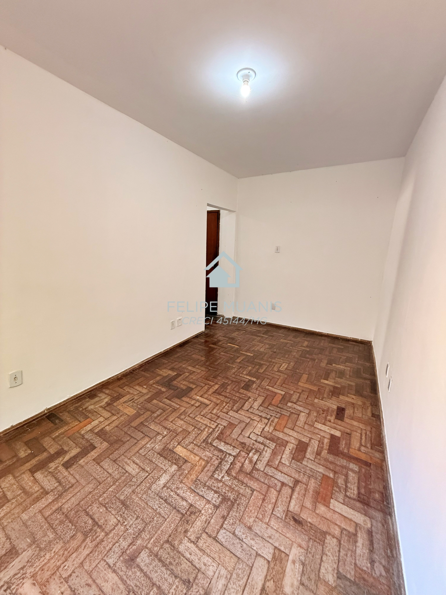 2 🏡 SEU NOVO APARTAMENTO NO CENTRO DE PONTE NOVA POR R$ 250 MIL! 🔑✨
