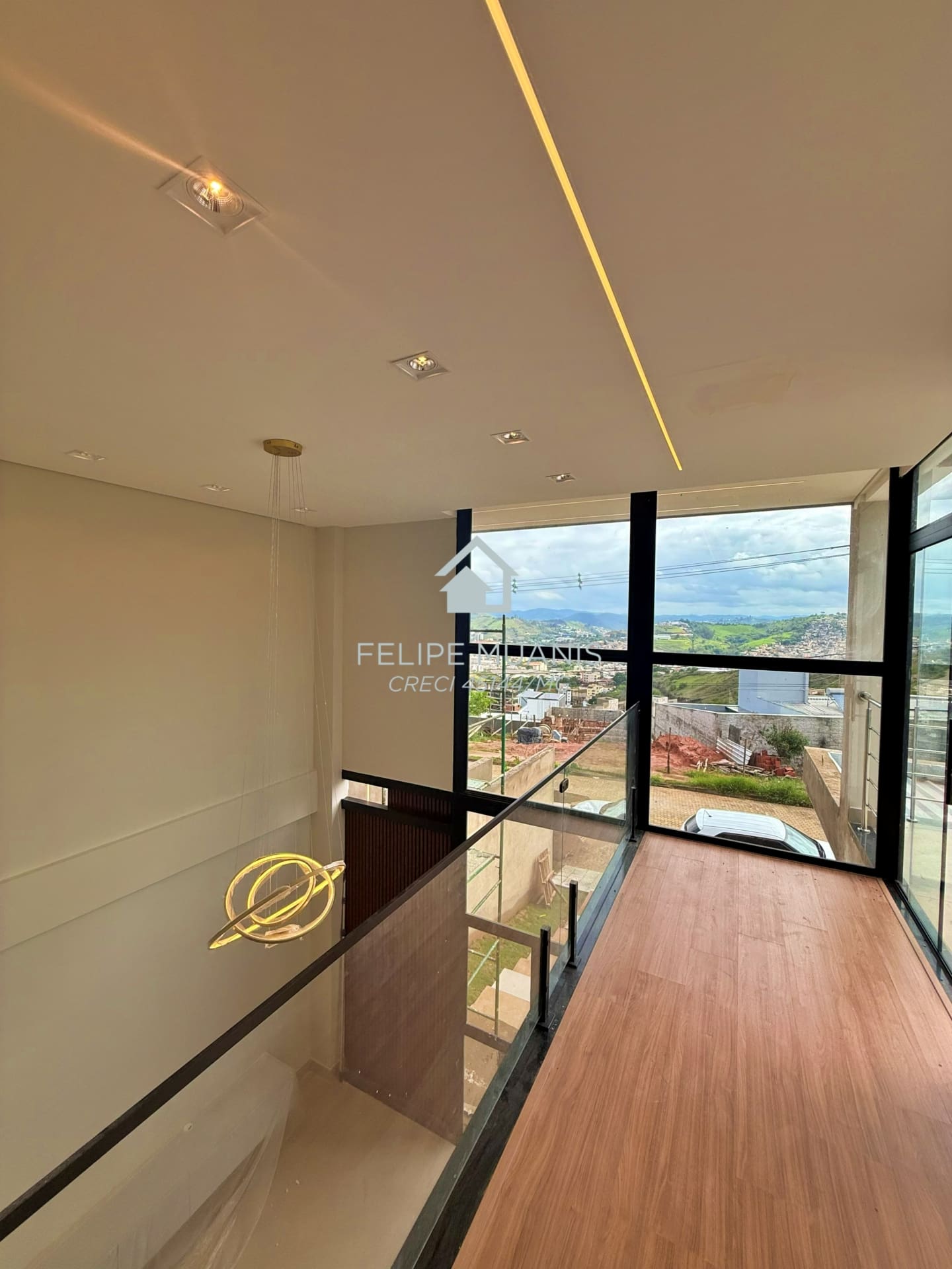 🏡 SOFISTICAÇÃO, MODERNIDADE E UMA VISTA DE TIRAR O FÔLEGO! ✨