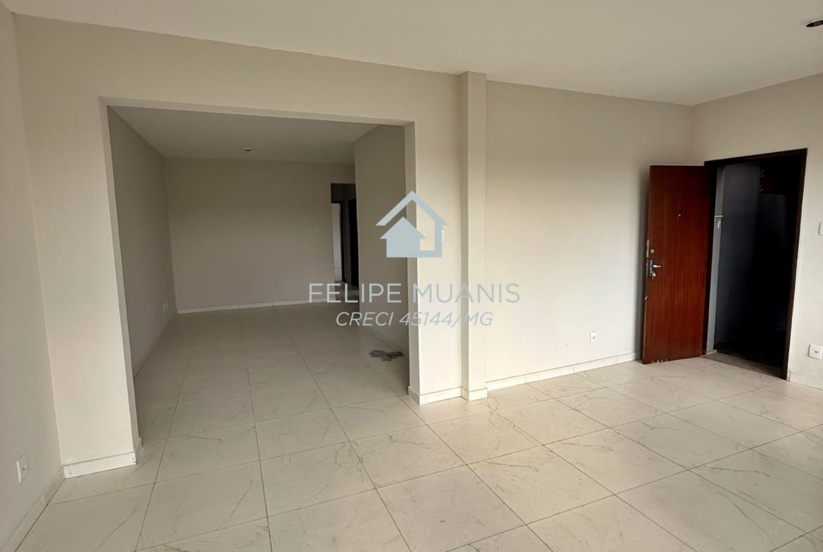 🏡 ESPAÇO, CONFORTO E LOCALIZAÇÃO PRIVILEGIADA NO CENTRO! ✨