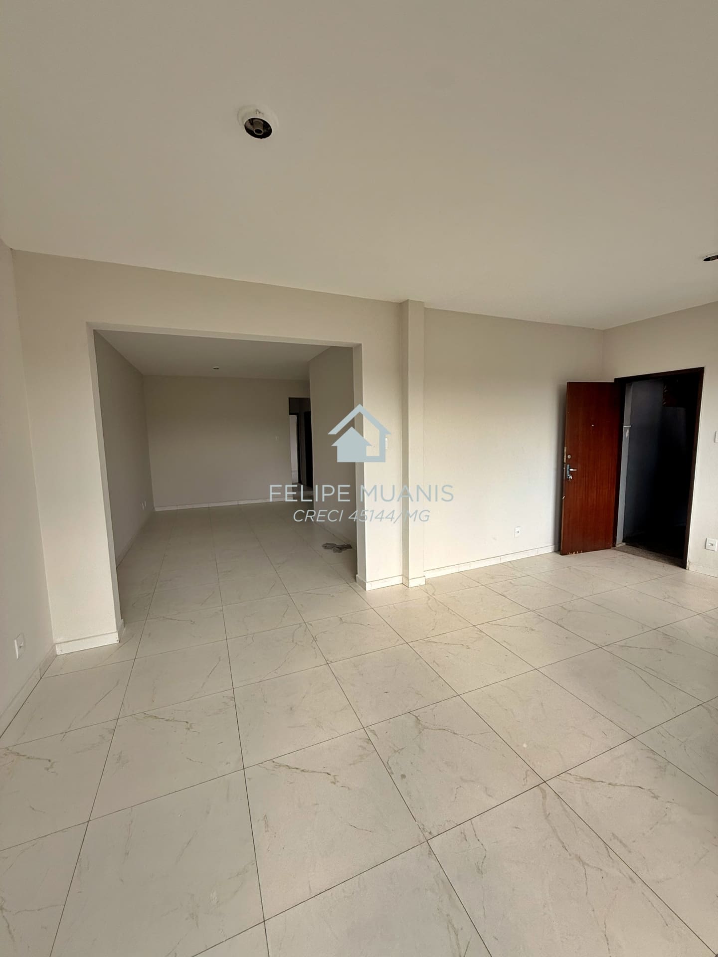 🏡 ESPAÇO, CONFORTO E LOCALIZAÇÃO PRIVILEGIADA NO CENTRO! ✨
