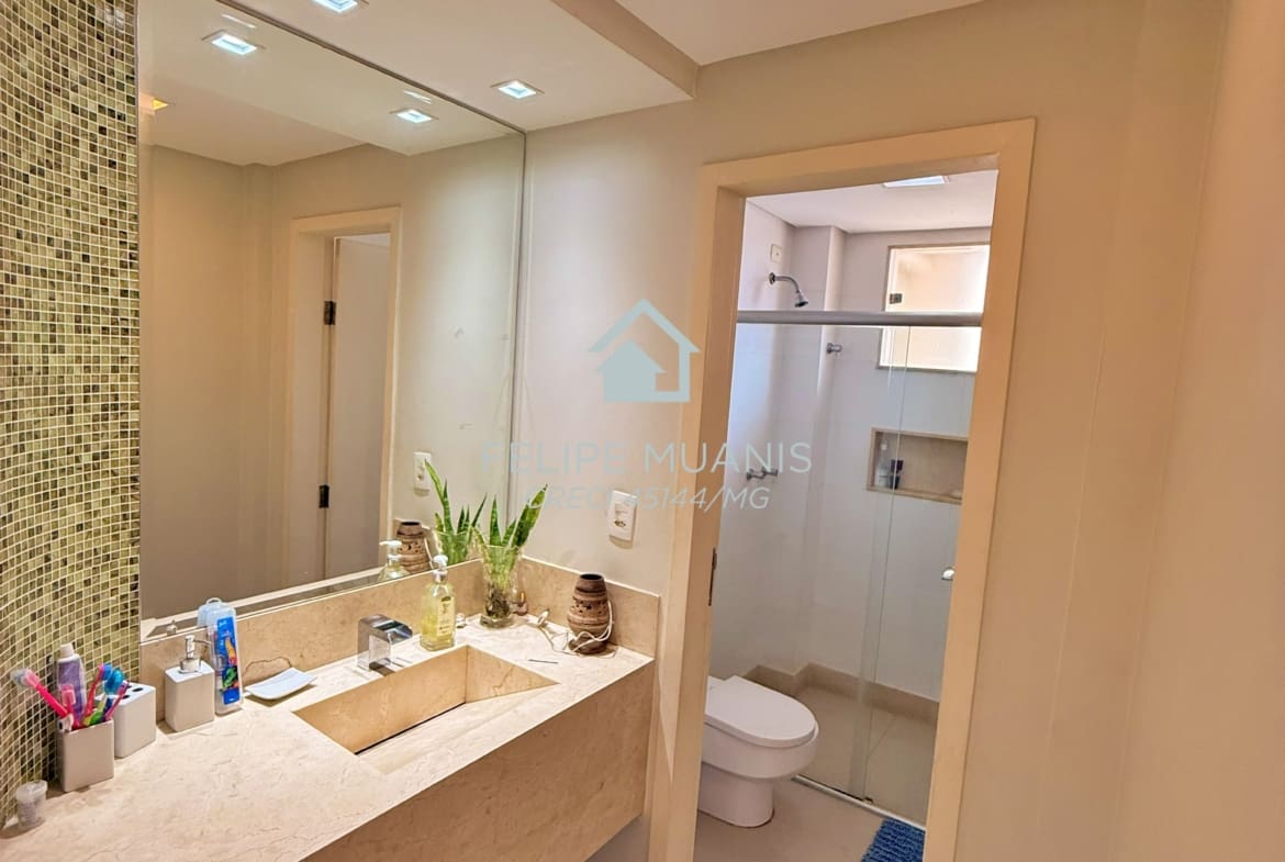 ✨ SOFISTICAÇÃO, CONFORTO E UMA VISTA PANORÂMICA PARA CHAMAR DE SUA! 🏡